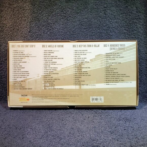 VINTAGE DOOBIE BROTHERS FOUR COMPACT DISC BOX SET 1970 - 2000 - Picture 2 of 3